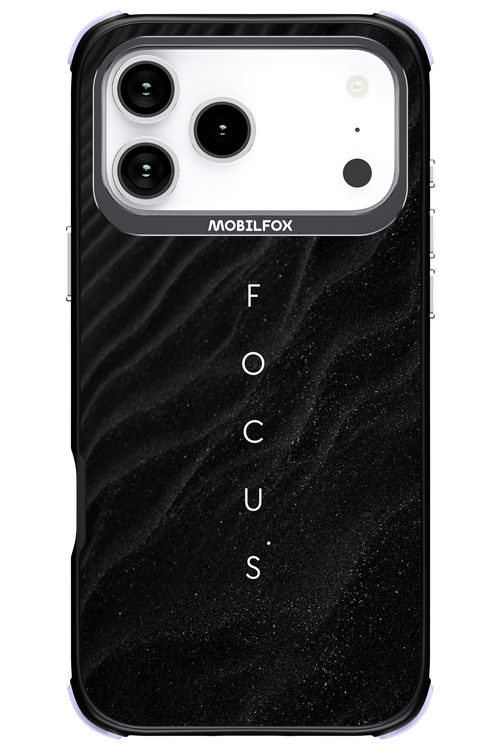 Focus (Black) - Apple iPhone 17 Pro Max