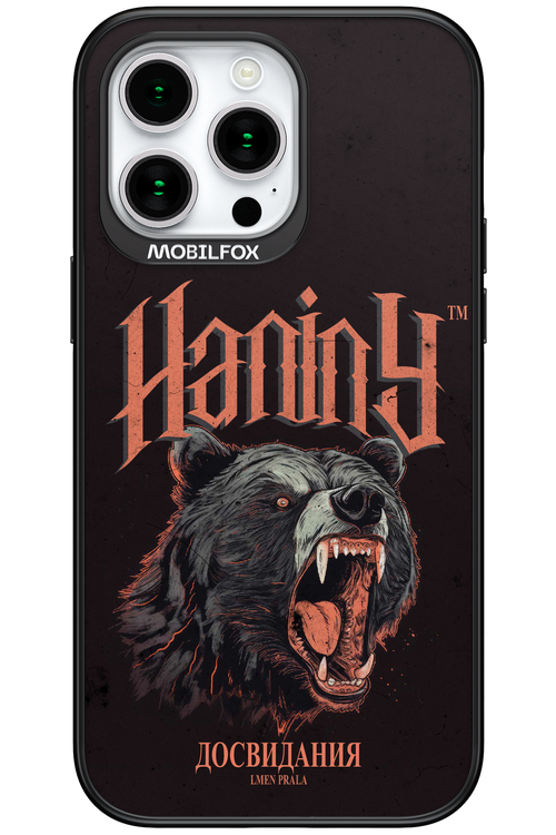 Bear Attack - Apple iPhone 15 Pro Max