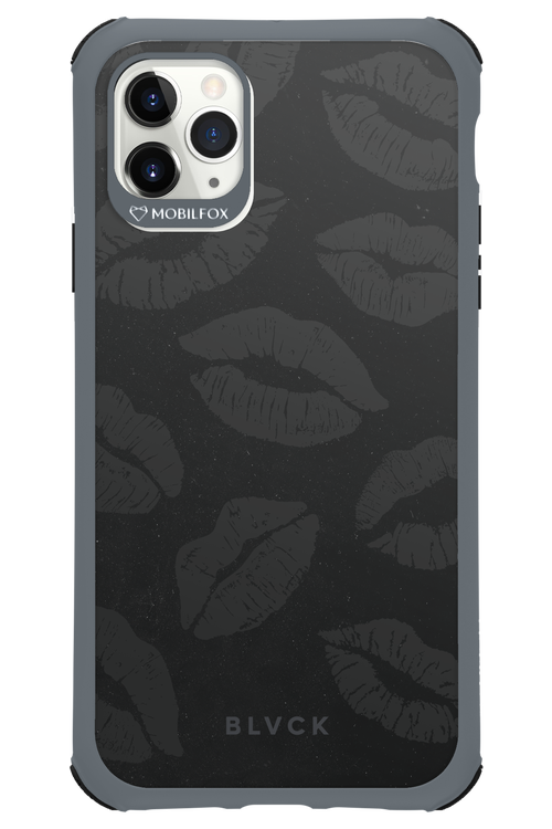 Dark Lips - Apple iPhone 11 Pro Max