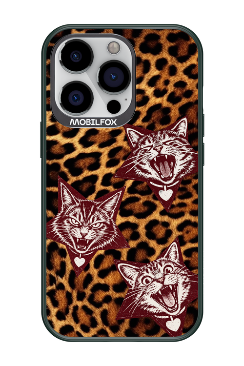 Cats and Chaos 2.0 - Apple iPhone 13 Pro