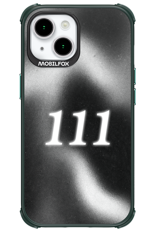 111 - Apple iPhone 15
