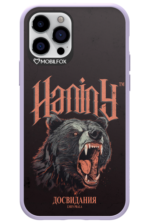 Bear Attack - Apple iPhone 12 Pro