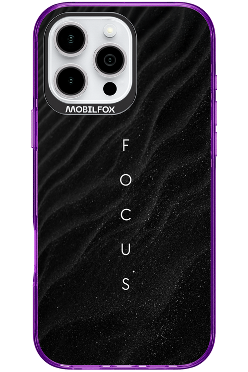 Focus (Black) - Apple iPhone 16 Pro Max