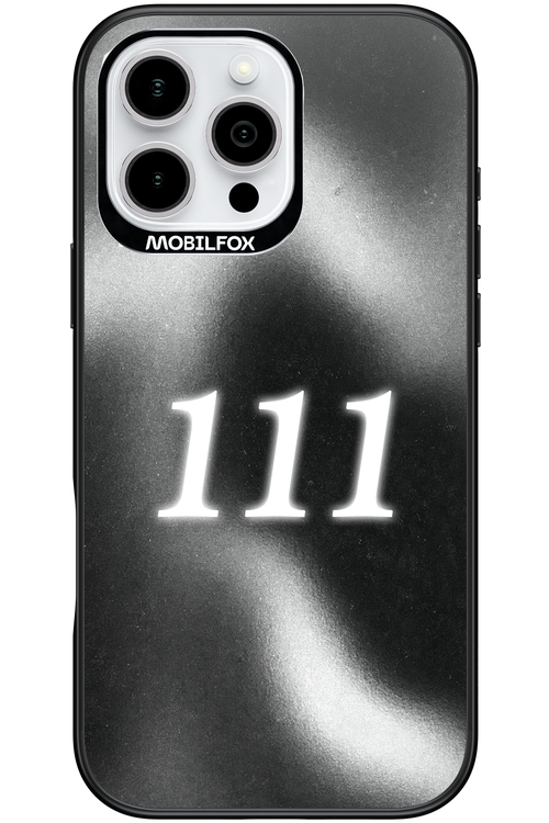 111 - Apple iPhone 16 Pro Max