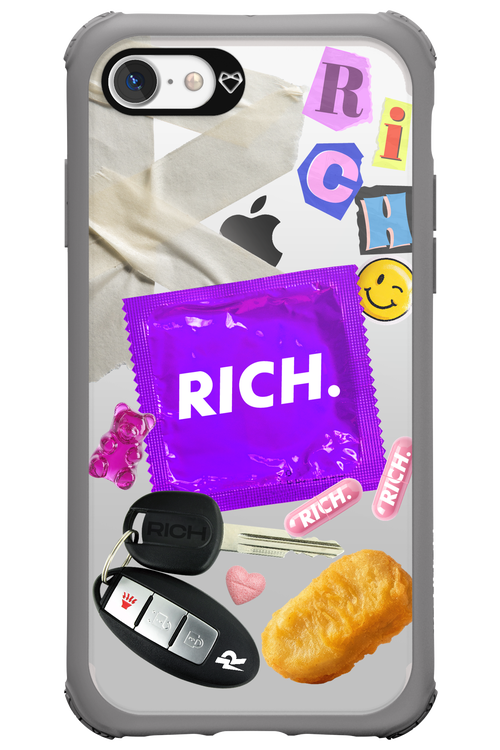 Essentials - Apple iPhone 7