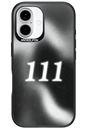 111 - Apple iPhone 16