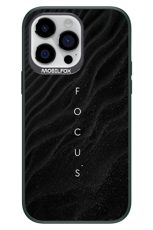Focus (Black) - Apple iPhone 14 Pro Max
