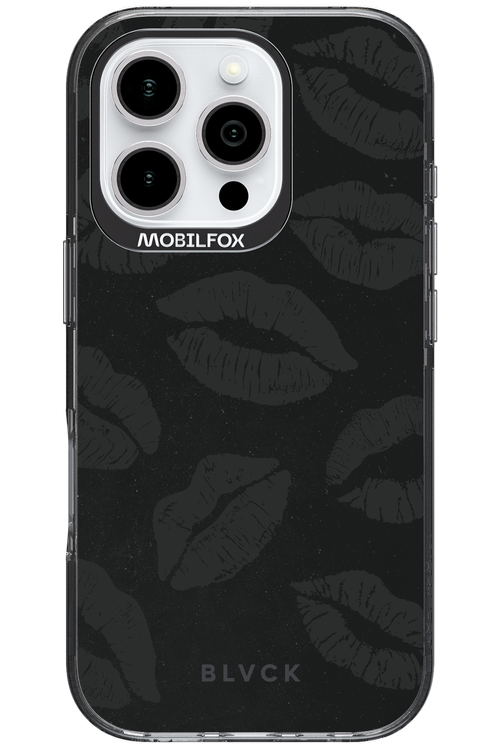 Dark Lips - Apple iPhone 16 Pro