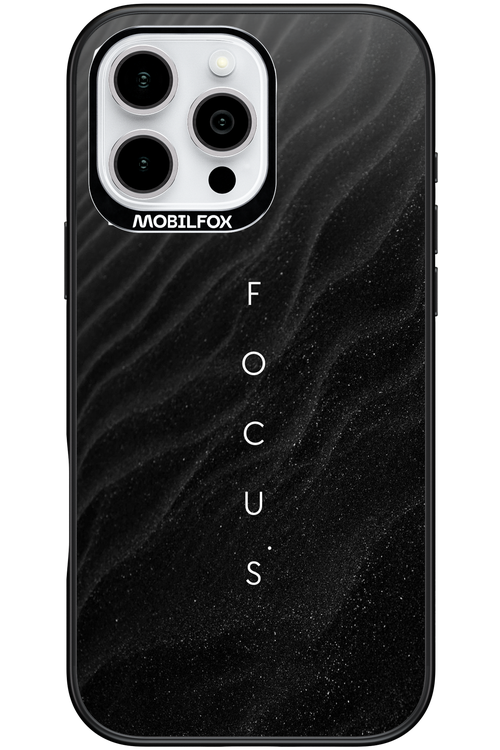 Focus (Black) - Apple iPhone 16 Pro Max