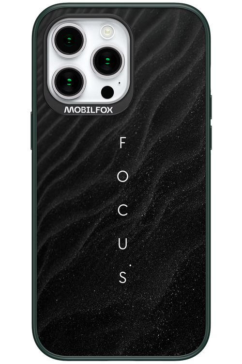 Focus (Black) - Apple iPhone 15 Pro Max