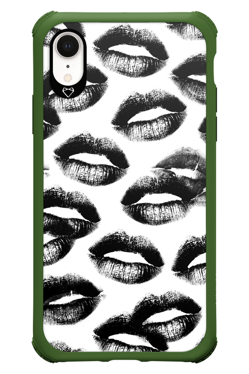 Ghost Kiss - Apple iPhone XR