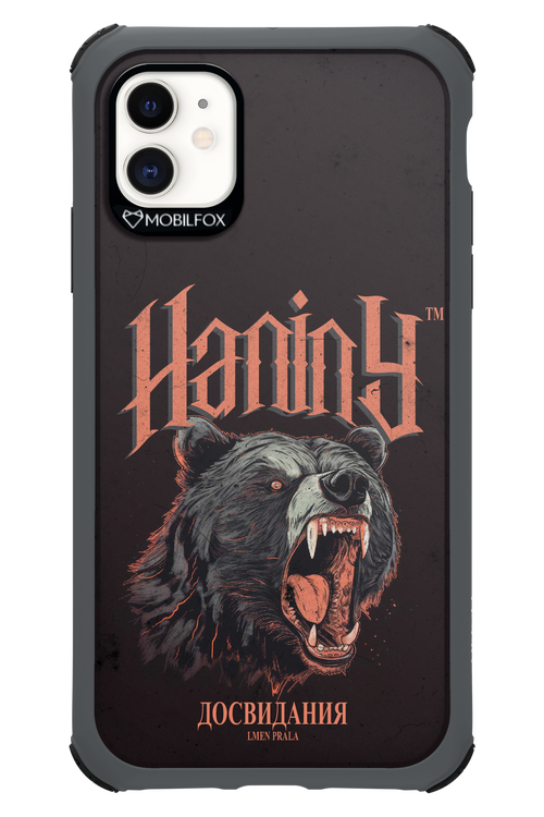 Bear Attack - Apple iPhone 11