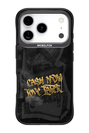 Liquid Assets Gold - Apple iPhone 17 Pro