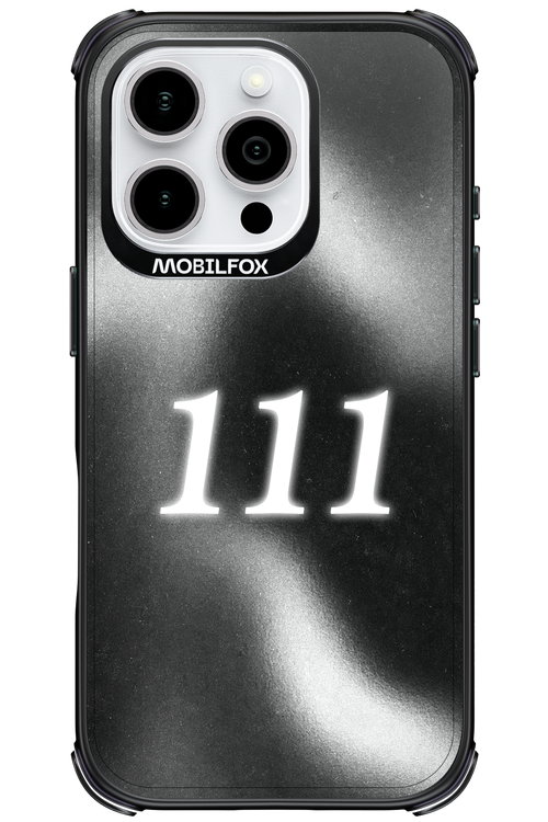111 - Apple iPhone 16 Pro