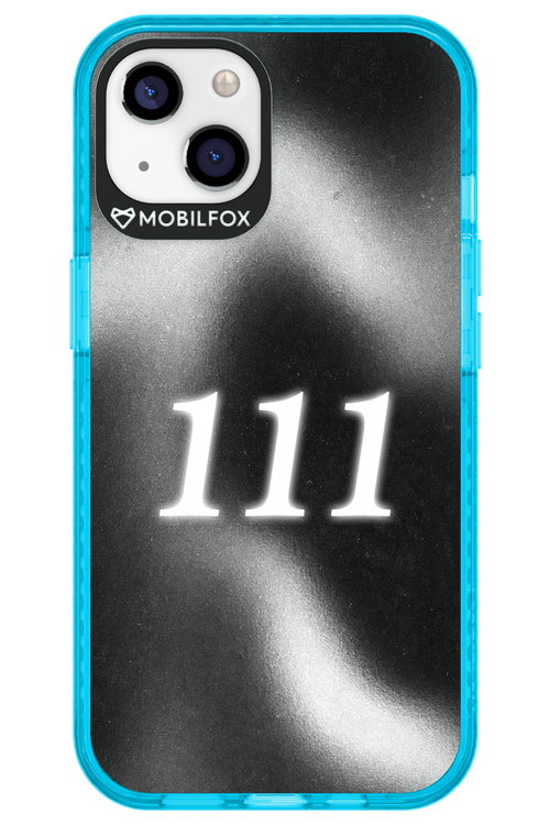 111 - Apple iPhone 13