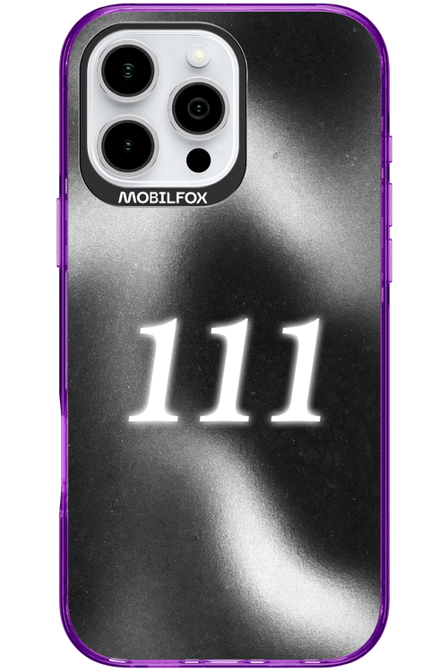 111 - Apple iPhone 16 Pro Max
