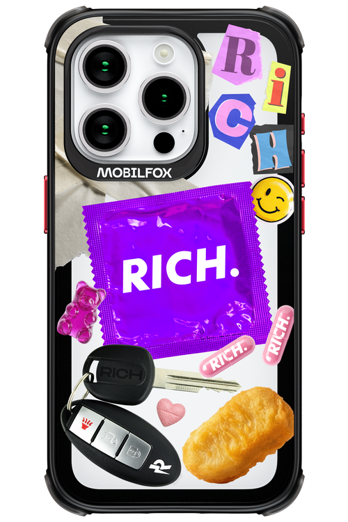 Essentials - Apple iPhone 15 Pro