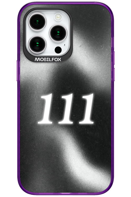 111 - Apple iPhone 15 Pro Max