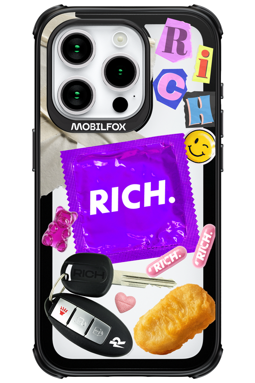 Essentials - Apple iPhone 15 Pro