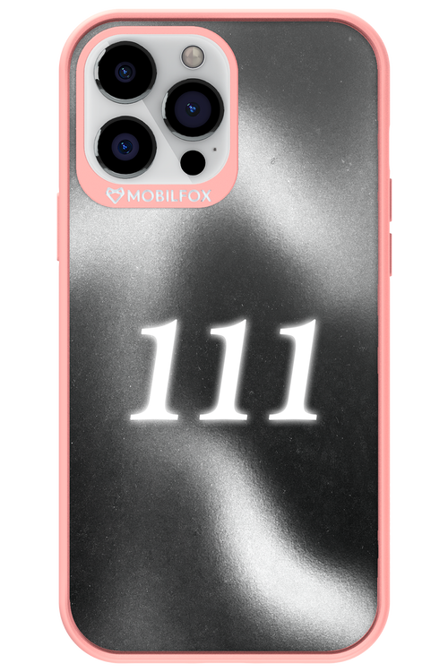 111 - Apple iPhone 13 Pro Max