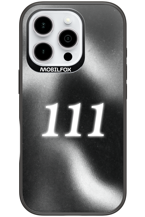111 - Apple iPhone 16 Pro