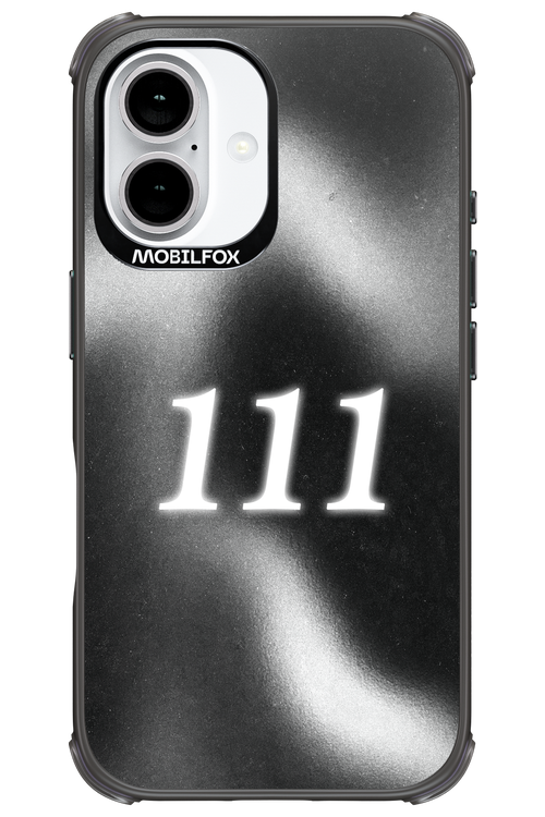 111 - Apple iPhone 16