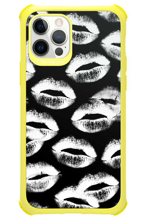 Ghost Kiss Black - Apple iPhone 12 Pro