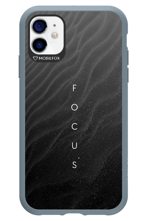 Focus (Black) - Apple iPhone 11