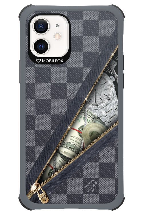 Goodie Bag - Apple iPhone 12