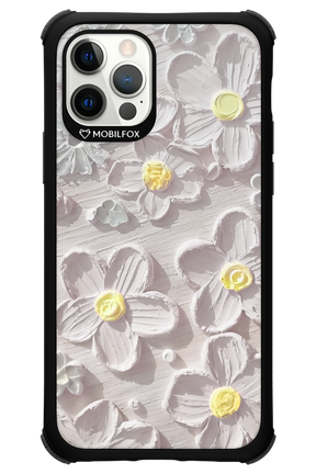 White Flowers - Apple iPhone 12 Pro