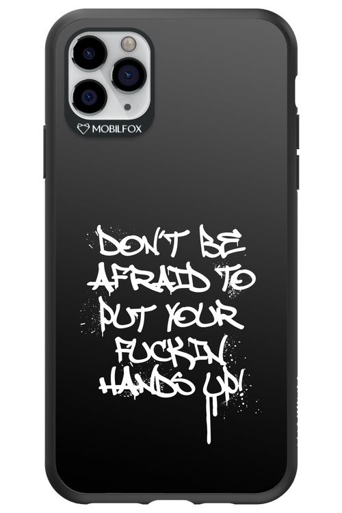 Hands Up! - Apple iPhone 11 Pro Max