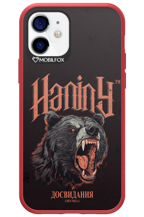Bear Attack - Apple iPhone 12