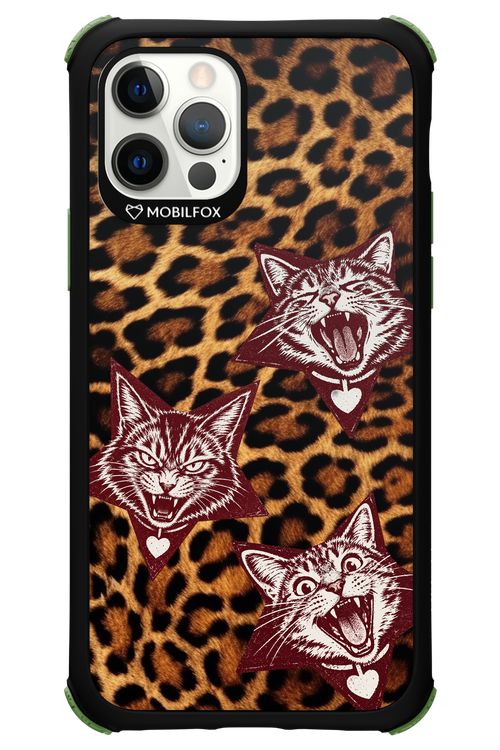 Cats and Chaos 2.0 - Apple iPhone 12 Pro