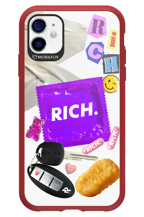 Essentials - Apple iPhone 11