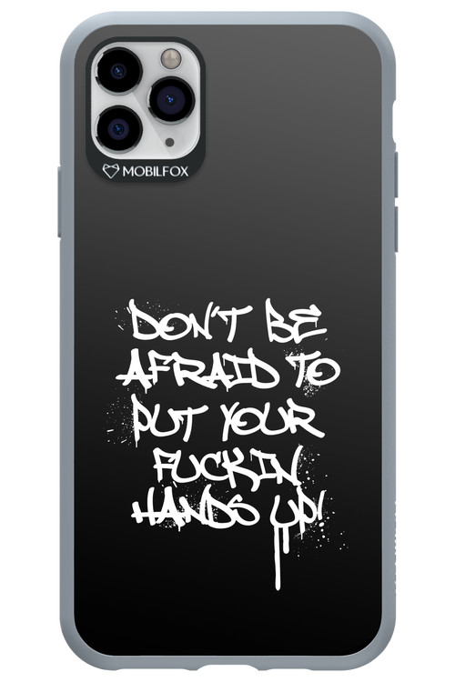 Hands Up! - Apple iPhone 11 Pro Max