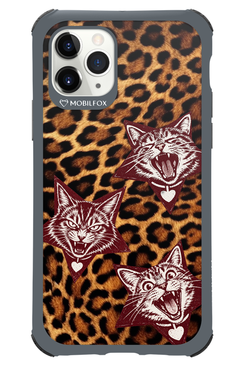 Cats and Chaos 2.0 - Apple iPhone 11 Pro