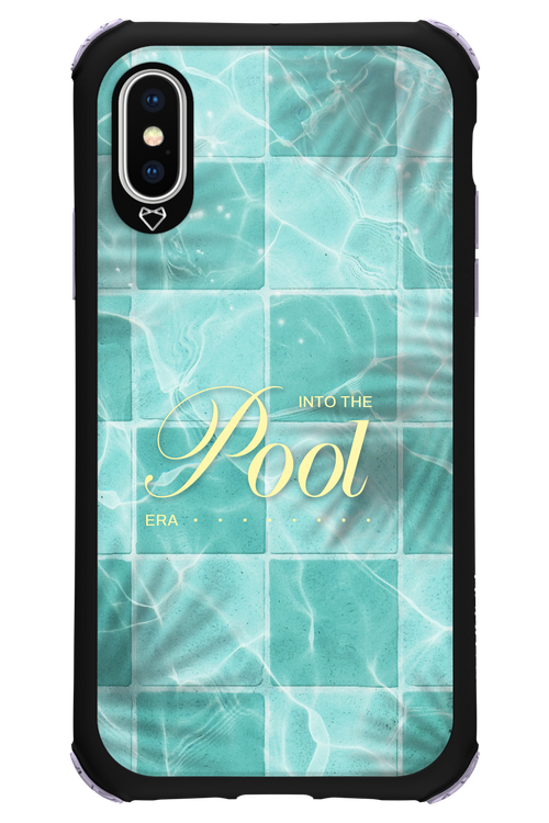 Into the Pool - Apple iPhone XS