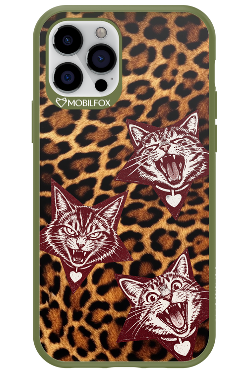 Cats and Chaos 2.0 - Apple iPhone 12 Pro