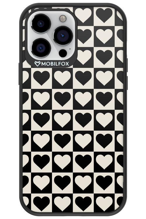 Checkered Heart - Apple iPhone 13 Pro Max