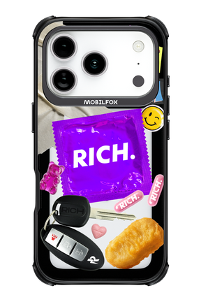 Essentials - Apple iPhone 17 Pro