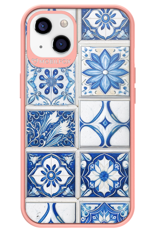 Antique - Apple iPhone 13