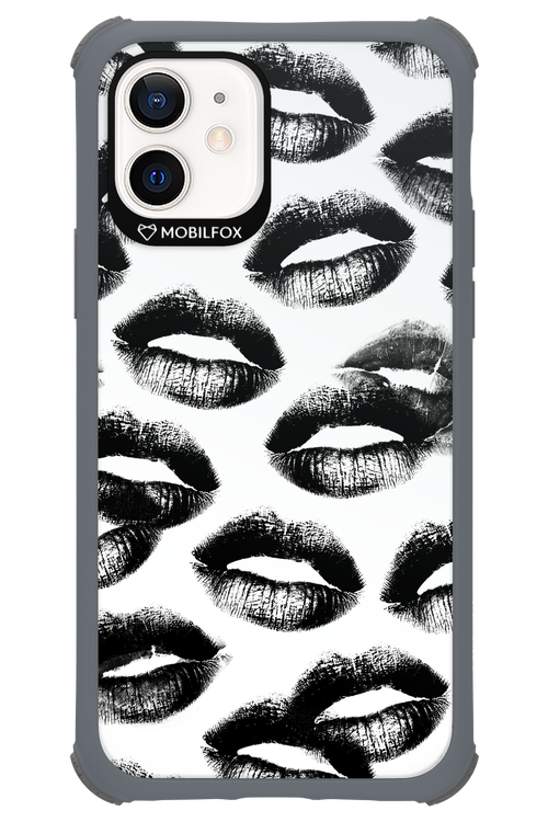 Ghost Kiss - Apple iPhone 12