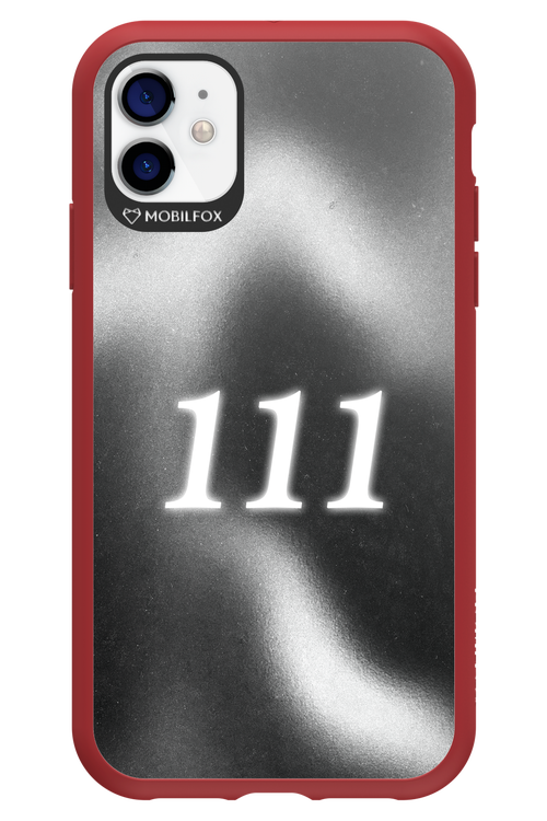 111 - Apple iPhone 11