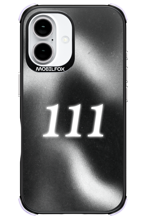 111 - Apple iPhone 16
