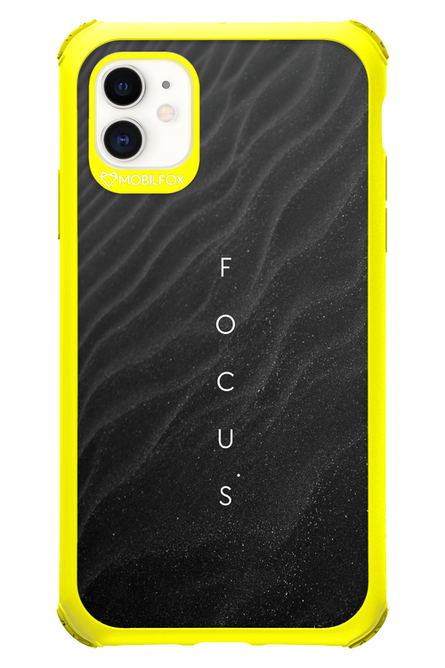 Focus (Black) - Apple iPhone 11