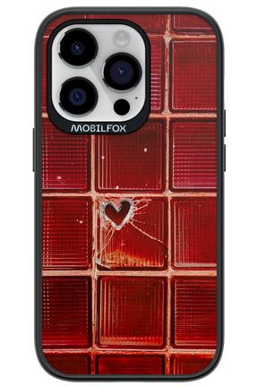 Heartbroken - Apple iPhone 14 Pro