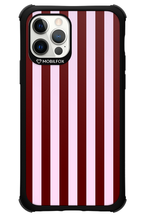 Circus Romance - Apple iPhone 12 Pro