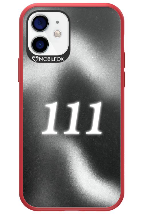 111 - Apple iPhone 12