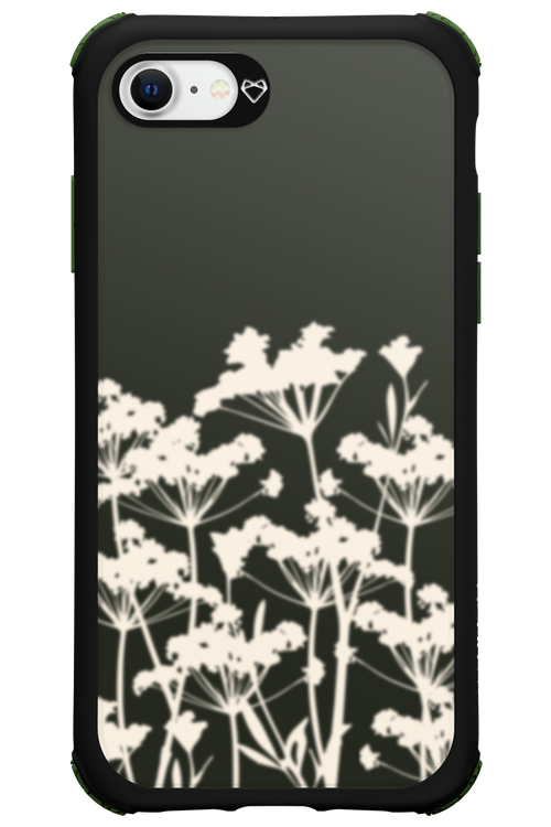 Midnight Bloom - Apple iPhone 8