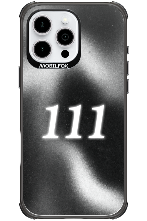 111 - Apple iPhone 16 Pro Max